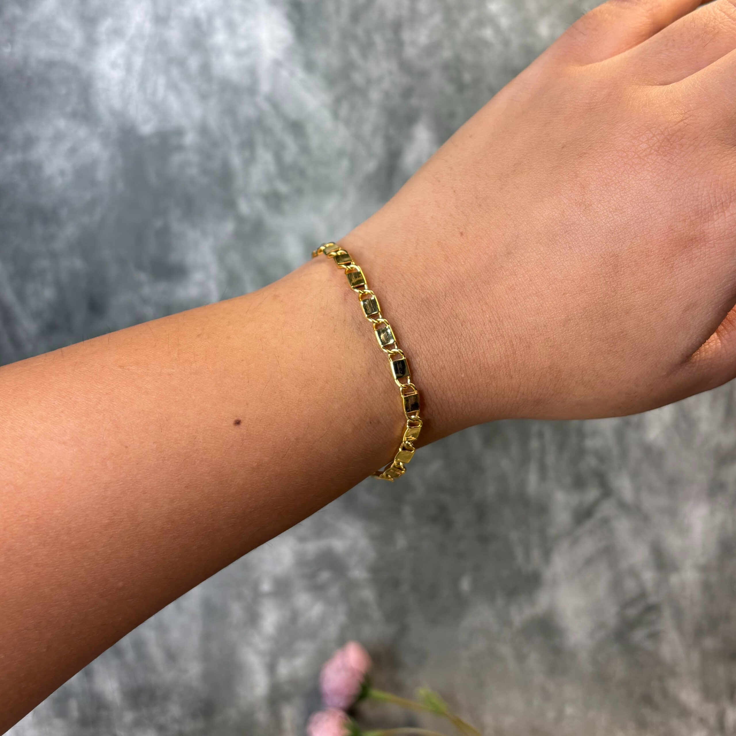 BRACELET ( 9KT GOLD)