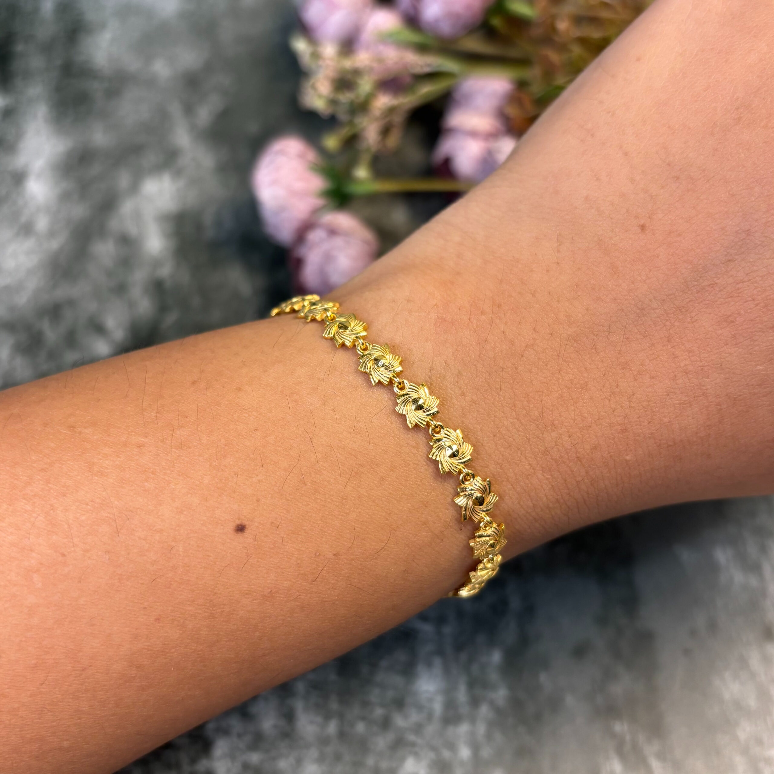 BRACELET ( 9KT GOLD)