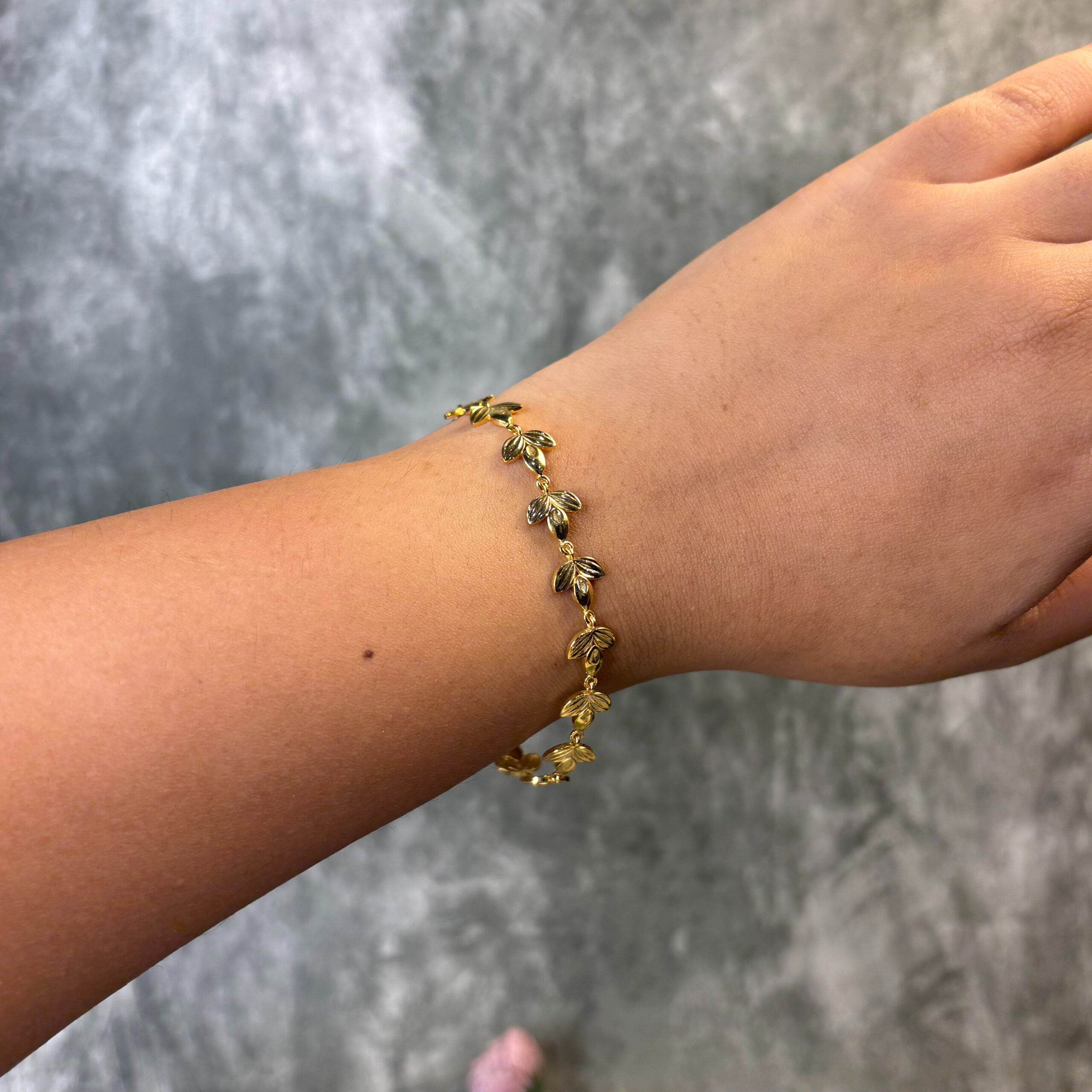 BRACELET ( 9KT GOLD)