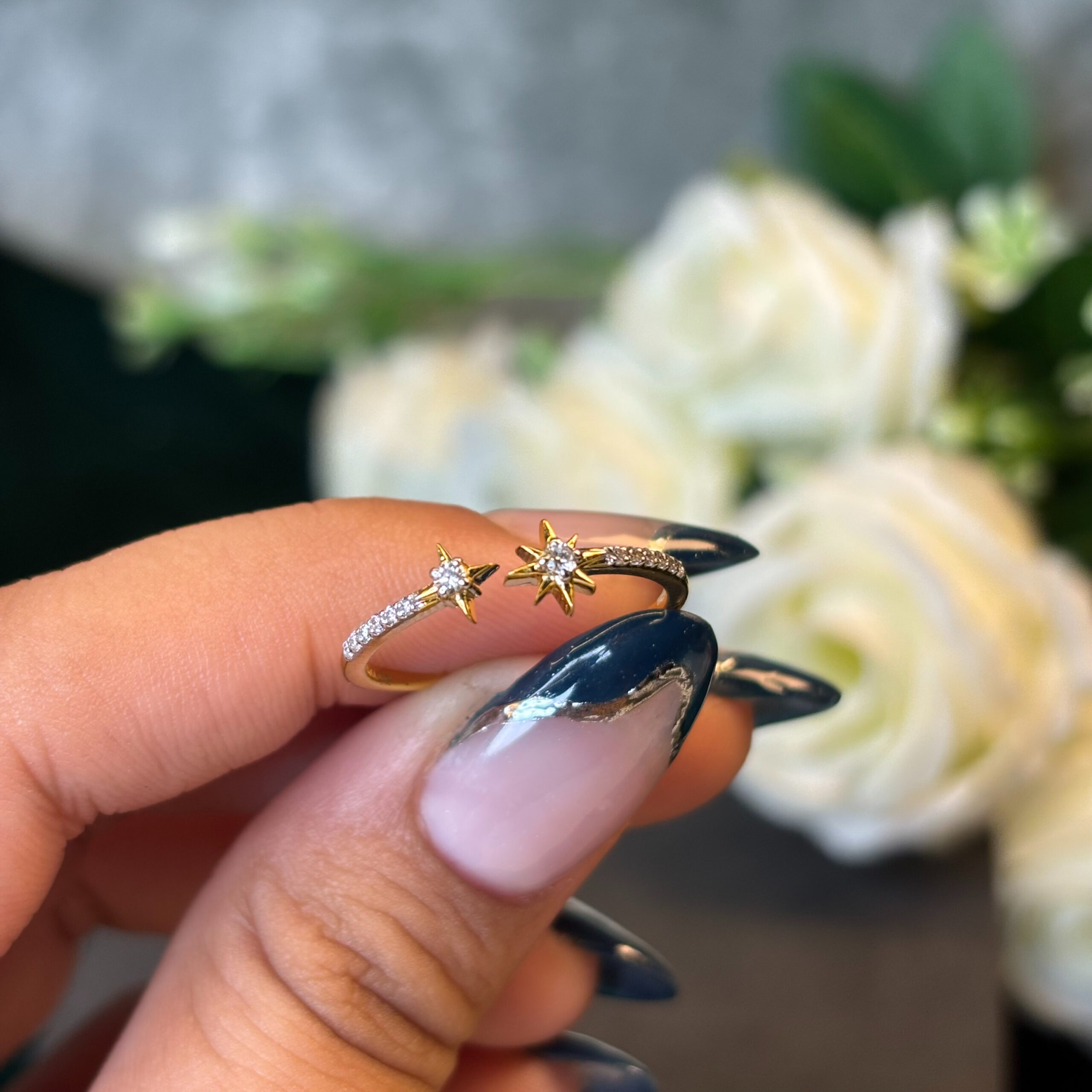 DIAMOND RING  ( 9KT GOLD)