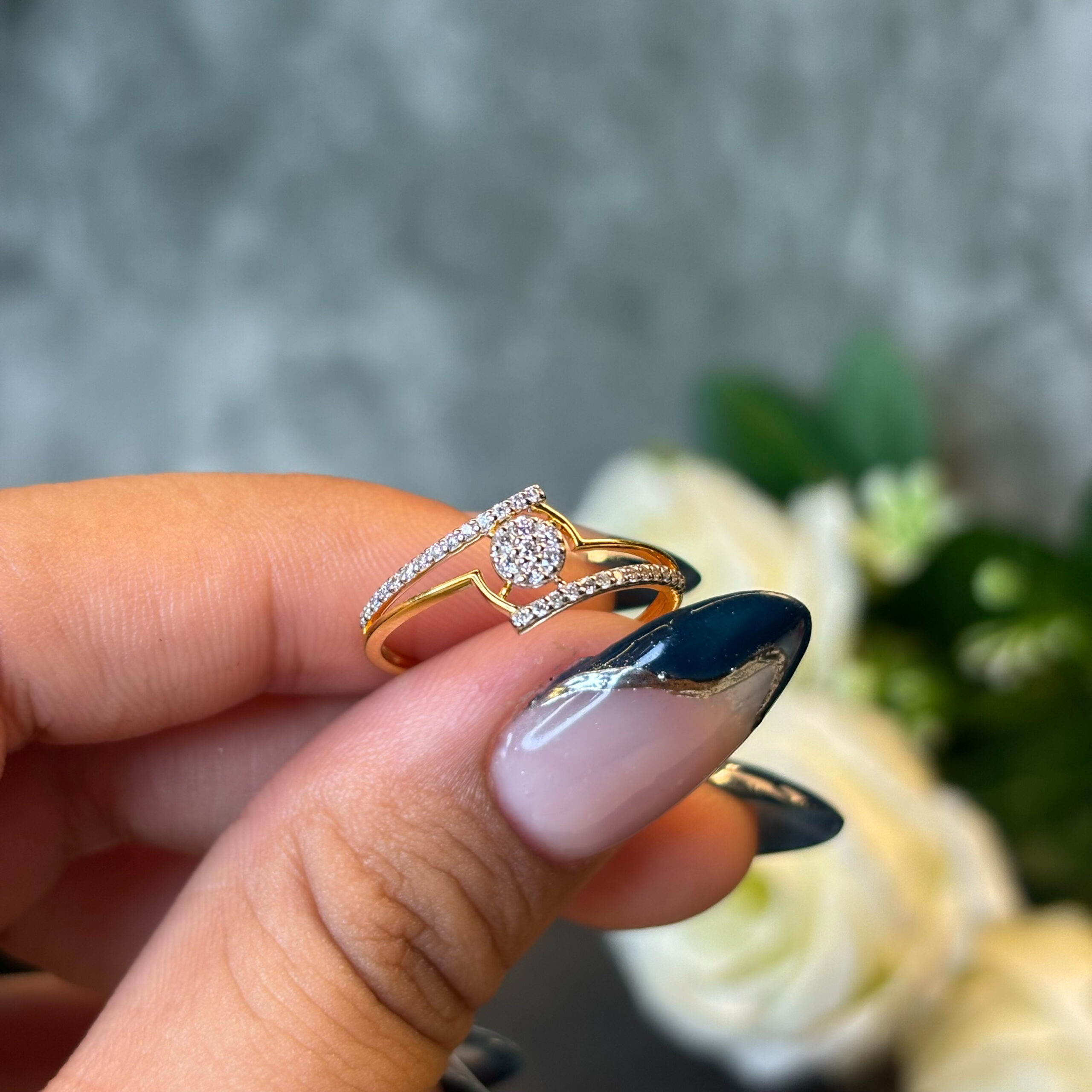 DIAMOND RING  ( 9KT GOLD)