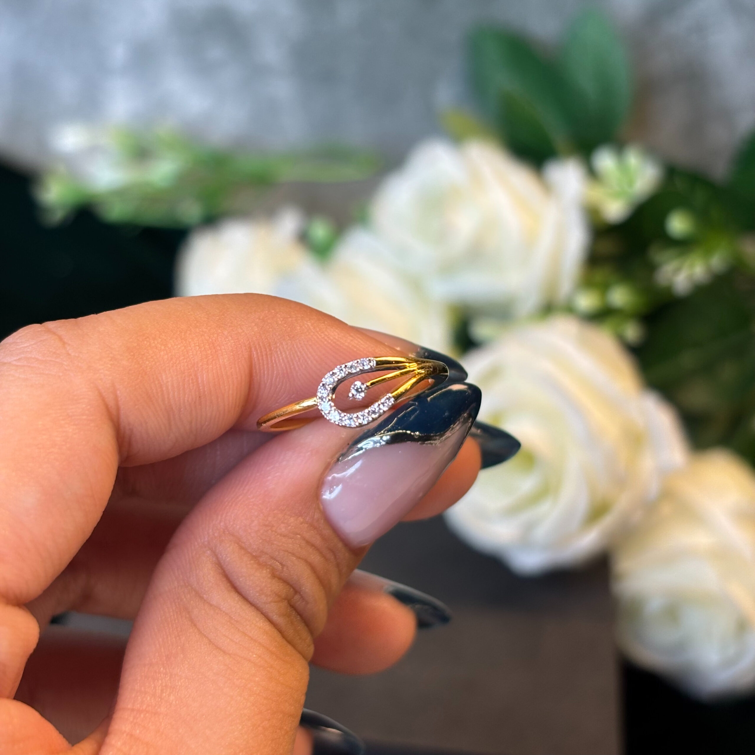 DIAMOND RING  ( 9KT GOLD)