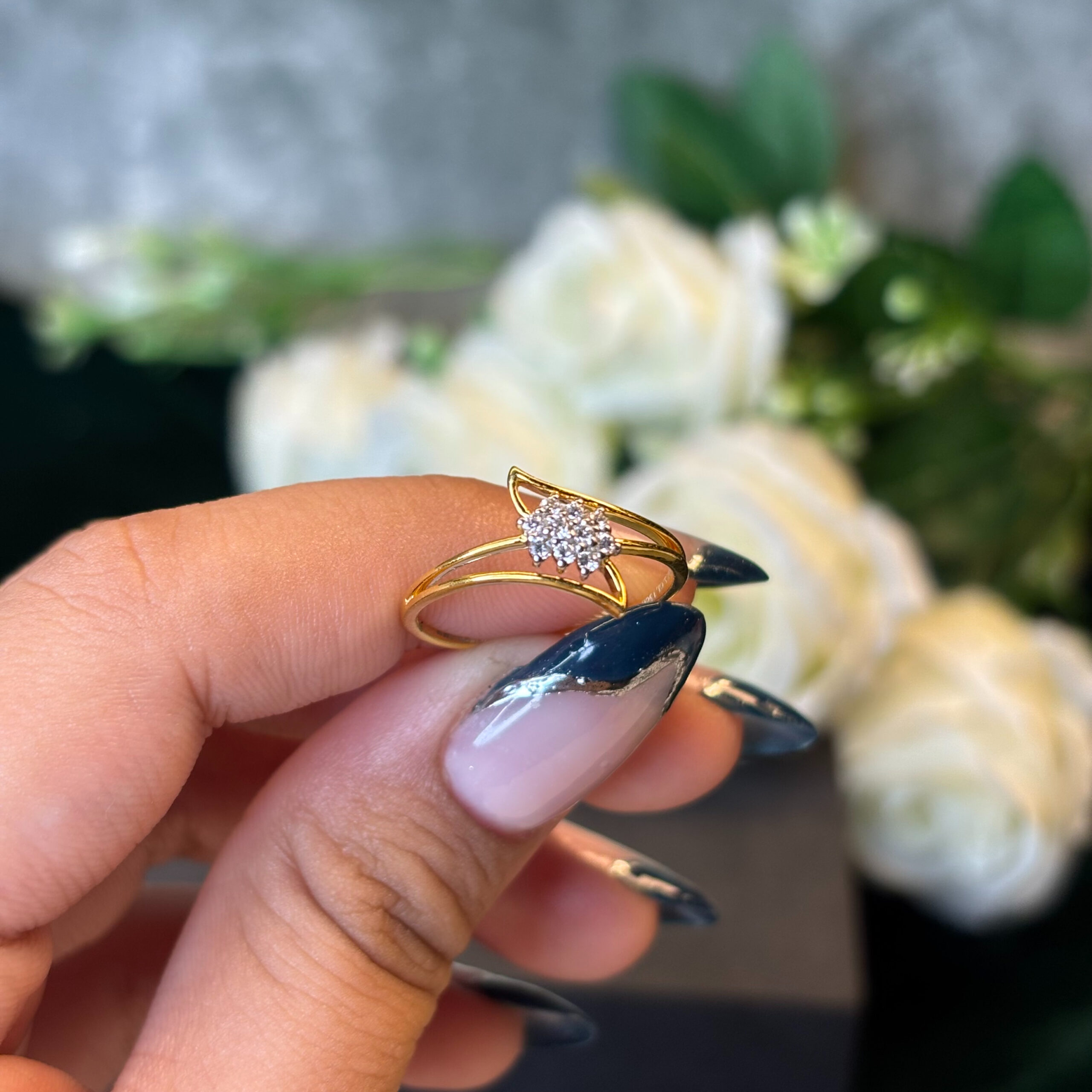 DIAMOND RING  ( 9KT GOLD)