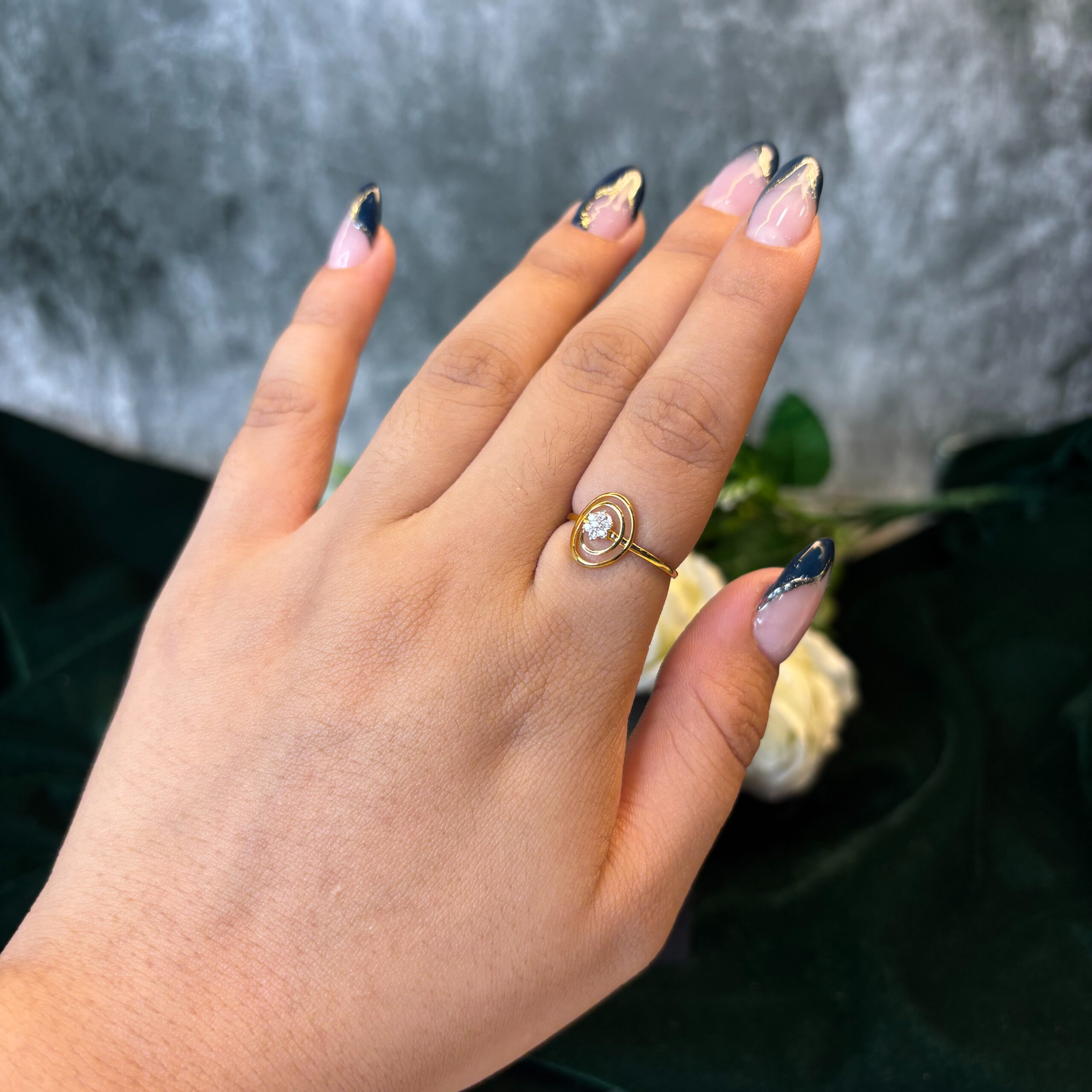DIAMOND RING  ( 9KT GOLD)
