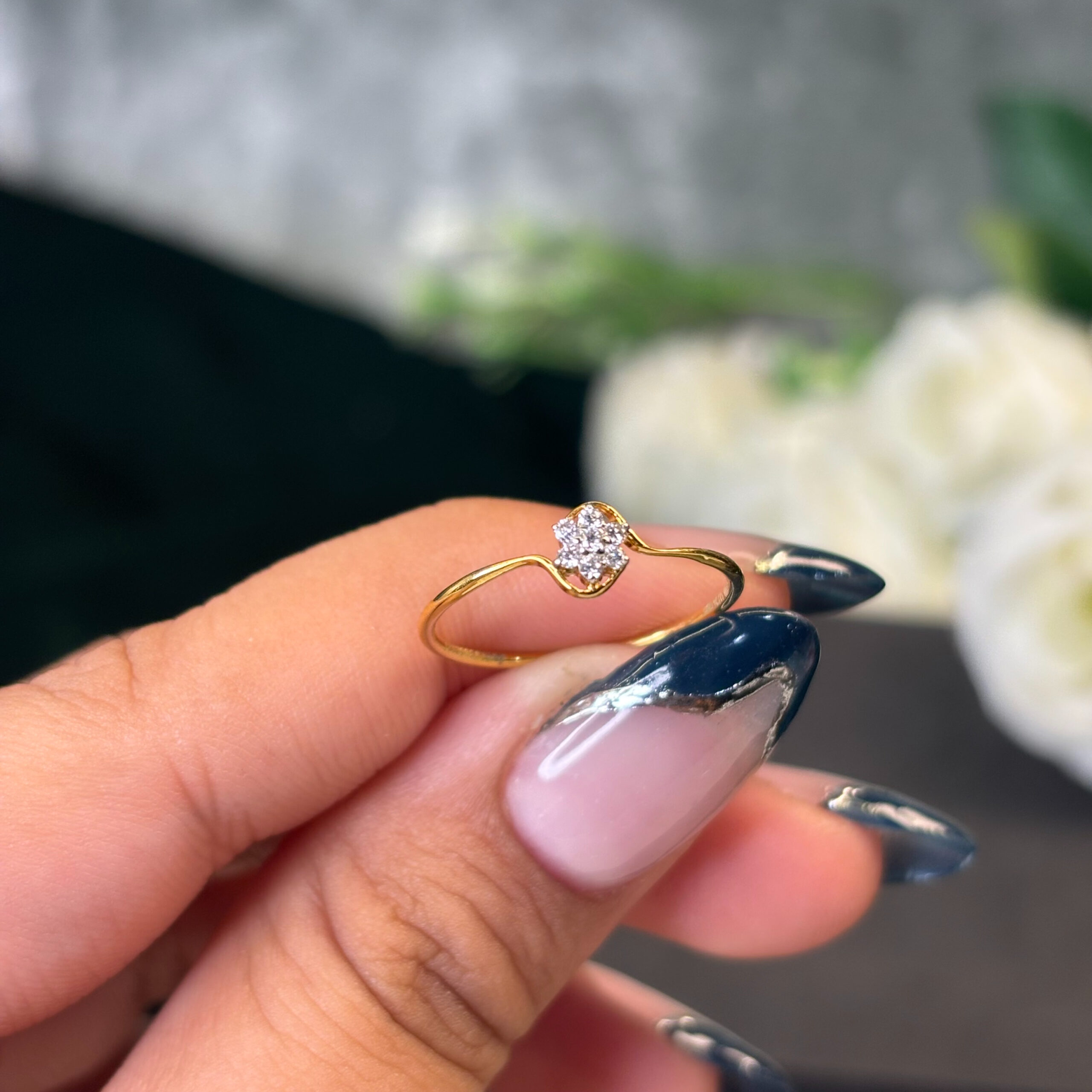 DIAMOND RING  ( 9KT GOLD)