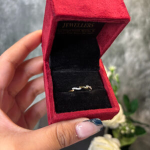 DIAMOND RING  ( 9KT GOLD) - Image 3