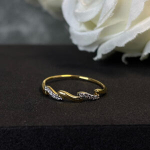 DIAMOND RING  ( 9KT GOLD)