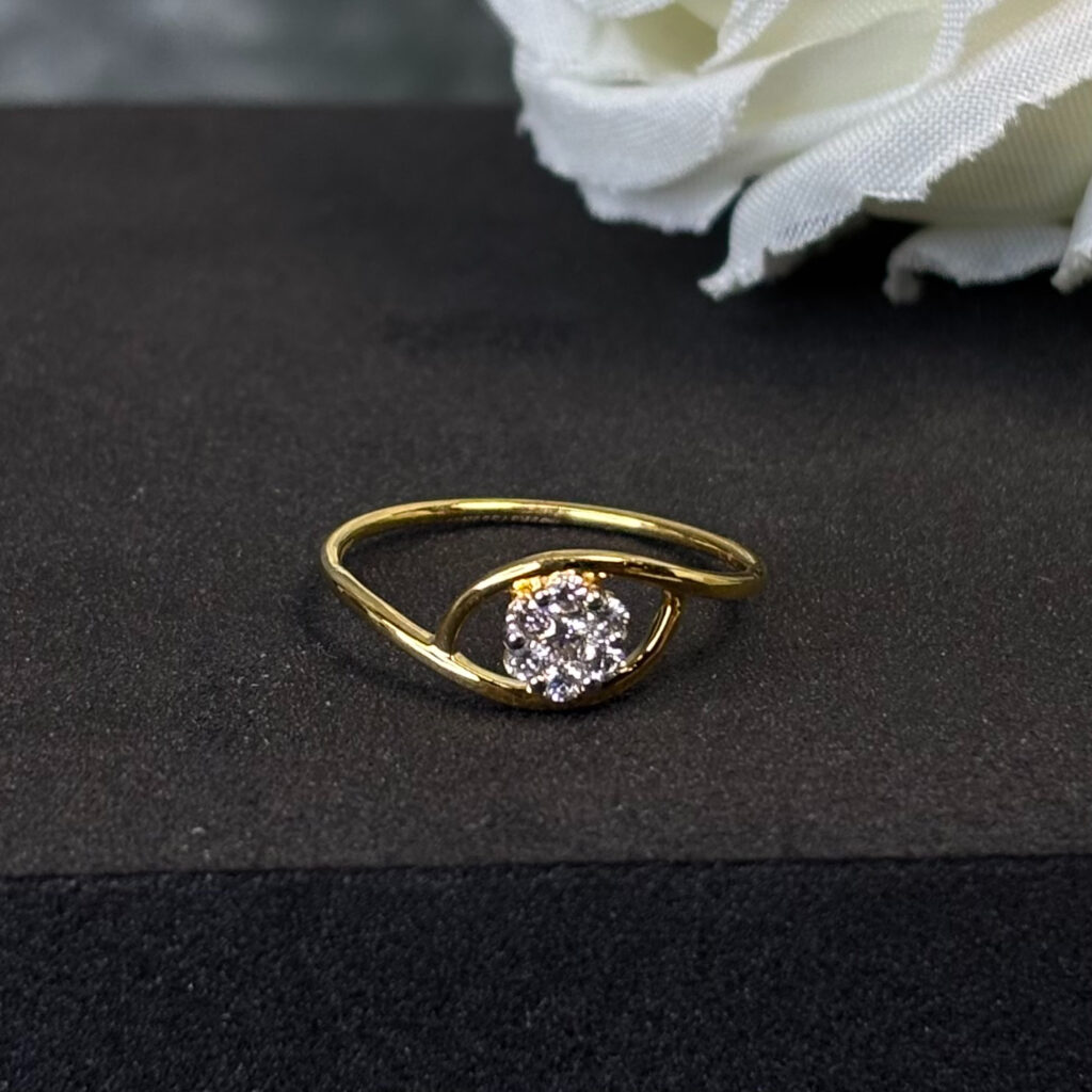 DIAMOND RING ( 9KT GOLD)
