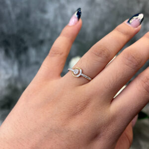 DIAMOND RING ( 9KT GOLD) - Image 2