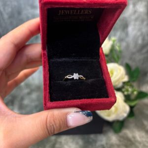 DIAMOND RING ( 9KT GOLD) - Image 3