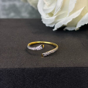 DIAMOND RING  ( 9KT GOLD)