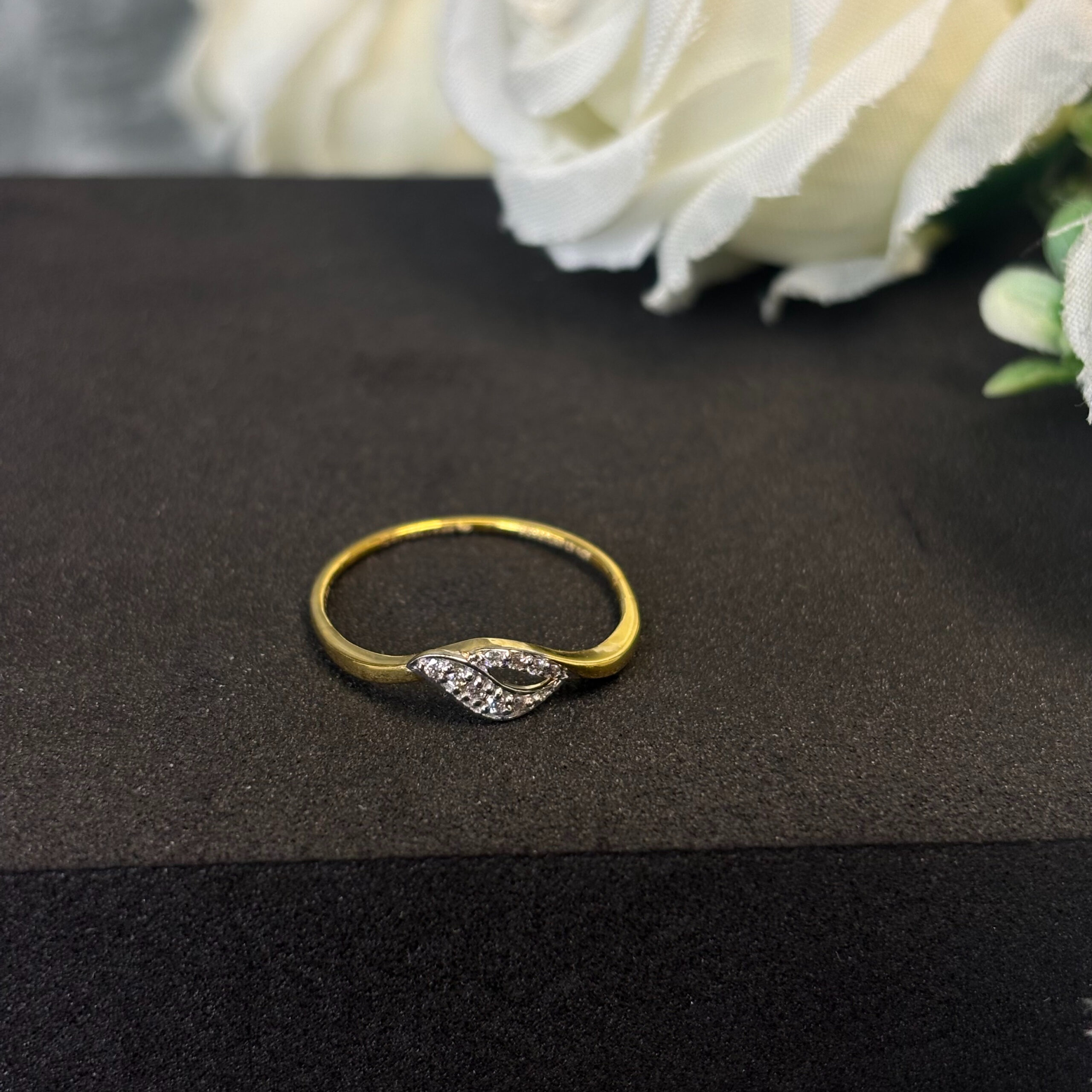IMG_9653 DIAMOND RING ( 9KT GOLD) - Image 1