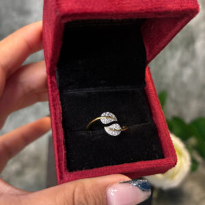 DIAMOND RING  ( 9KT GOLD) - Image 3