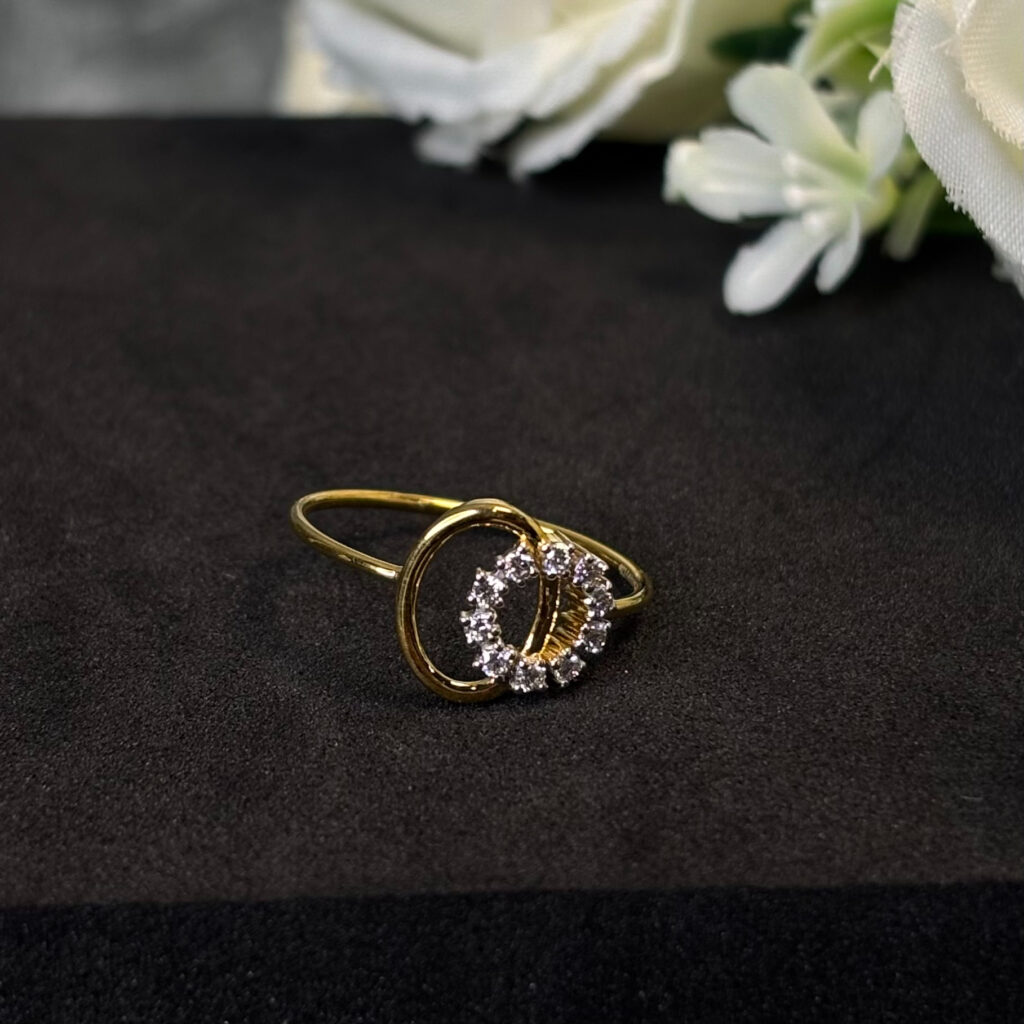 DIAMOND RING  ( 9KT GOLD)