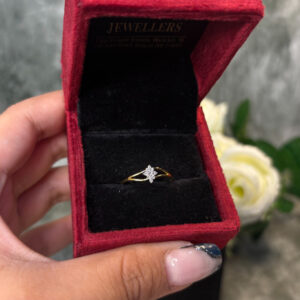 DIAMOND RING ( 9KT GOLD) - Image 3