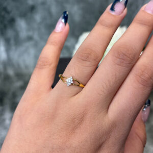 DIAMOND RING ( 9KT GOLD) - Image 2