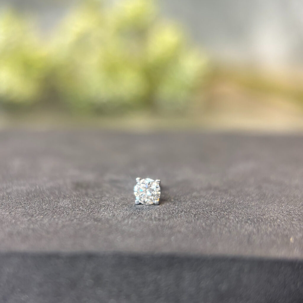 LGD MENS STUDS (18KT) - Image 2