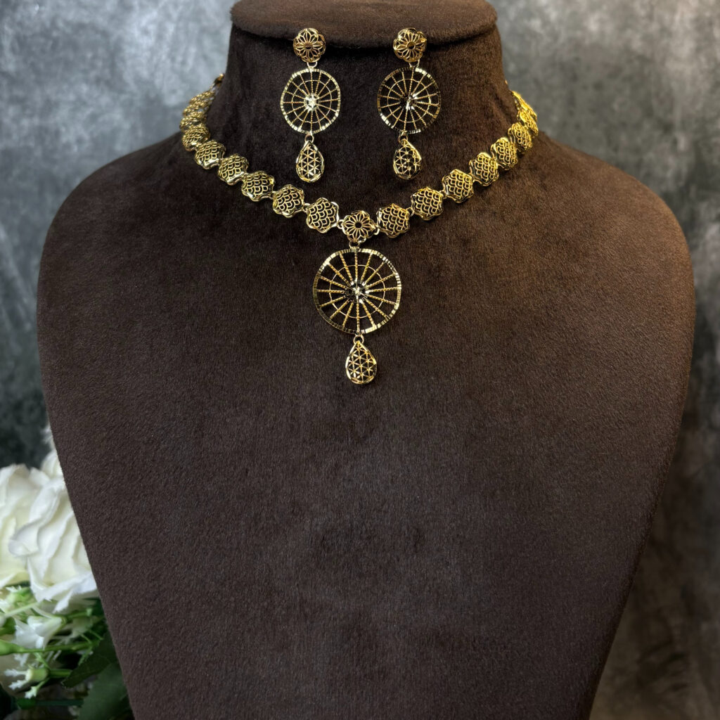 NECKLACE SET ( 9KT GOLD)