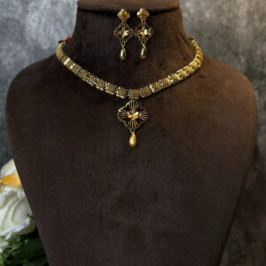NECKLACE SET ( 9KT GOLD)
