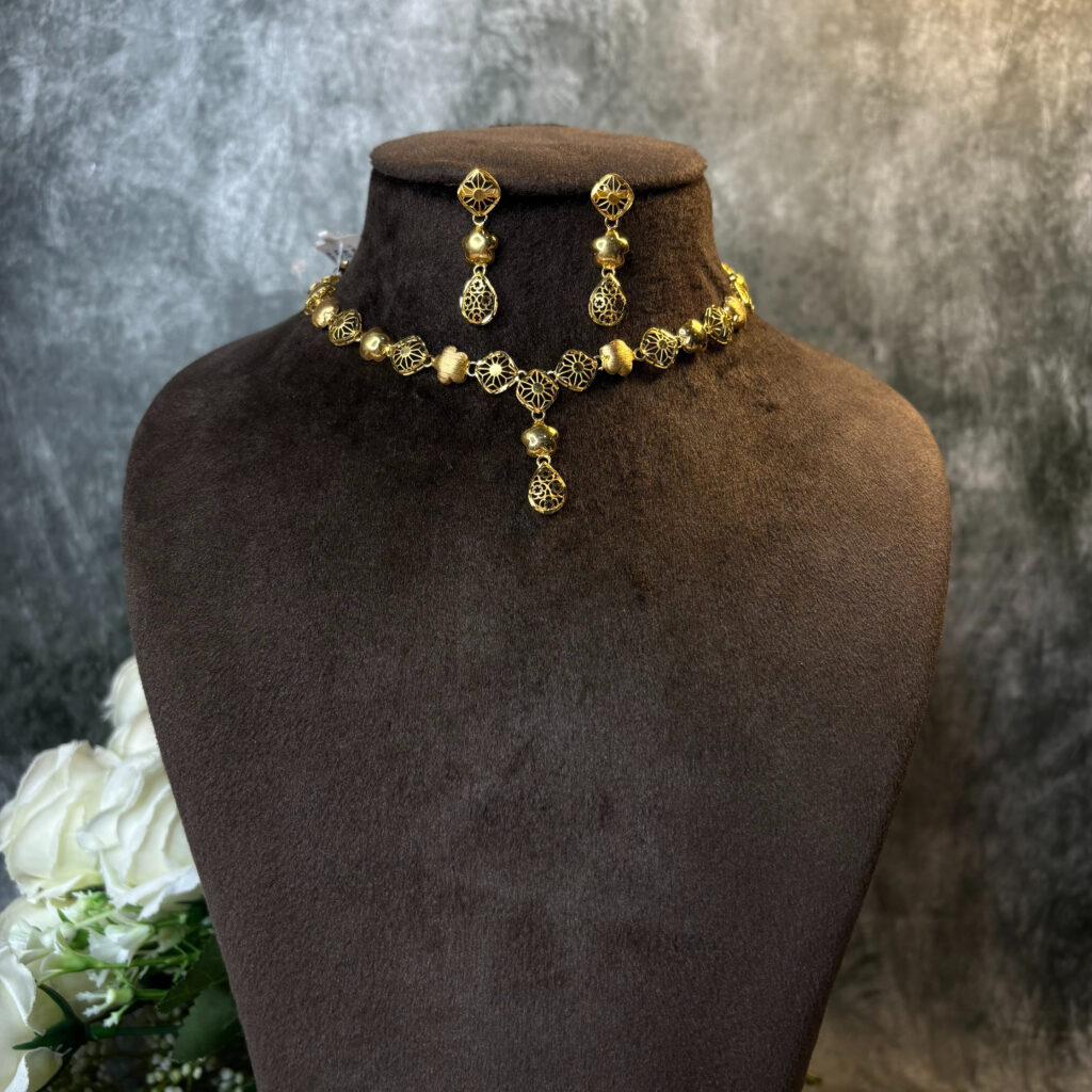 NECKLACE SET ( 9KT GOLD)