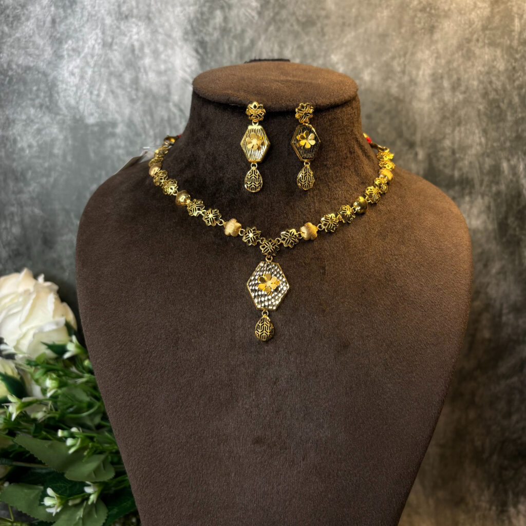 NECKLACE SET ( 9KT GOLD)