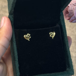 BABY STUDS ( 18KT GOLD)