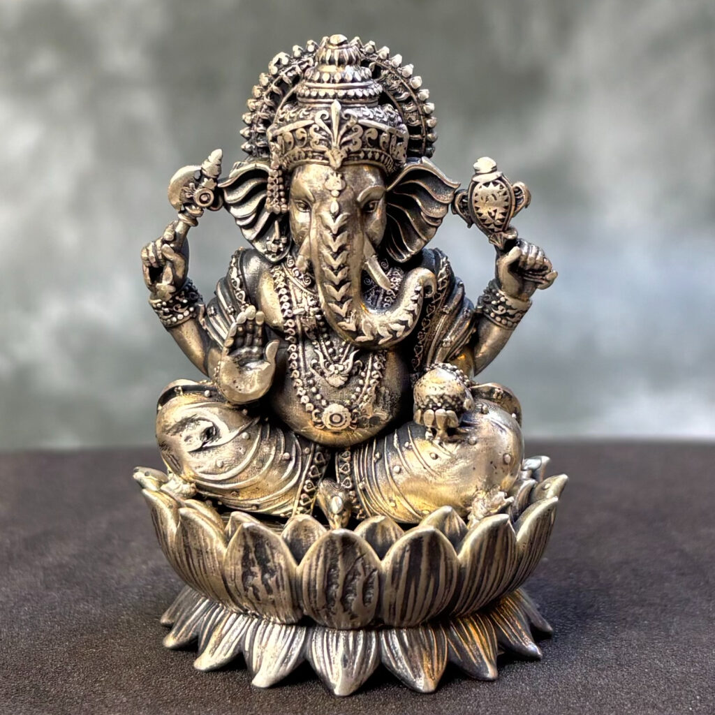 LORD GANESHA ( 925 SILVER)
