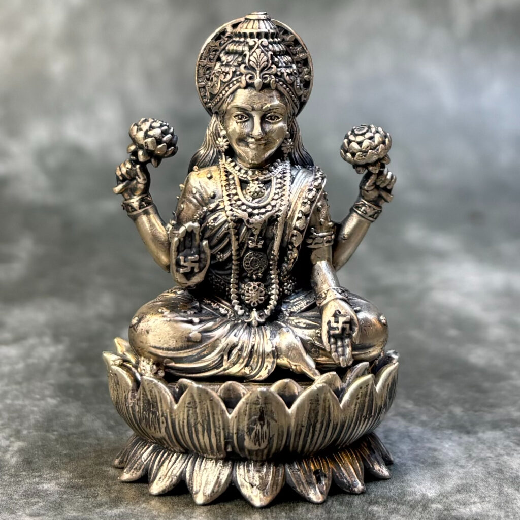 GODDESS LAKSHMI ( 925 SILVER)