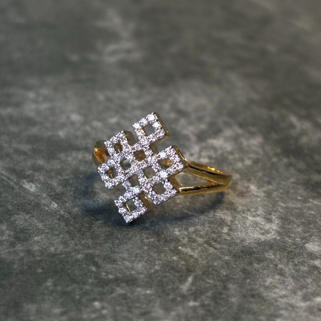 DIAMOND RING ( 18KT GOLD) - Image 3