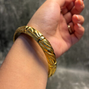 ELECTRO FORMING GOLD BANGLE