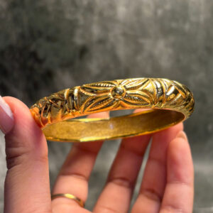 ELECTRO FORMING GOLD BANGLE