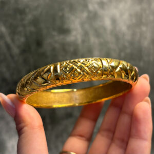 ELECTRO FORMING GOLD BANGLE
