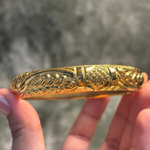 ELECTRO FORMING GOLD BANGLE