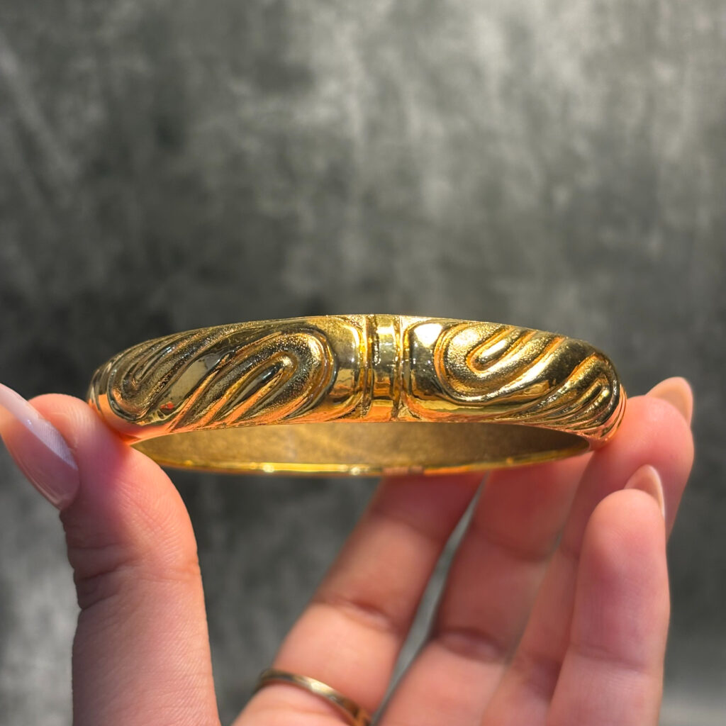 ELECTRO FORMING GOLD BANGLE