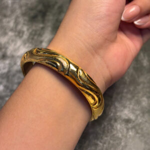 ELECTRO FORMING GOLD BANGLE