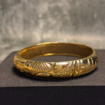 ELECTRO FORMING GOLD BANGLE - Image 3