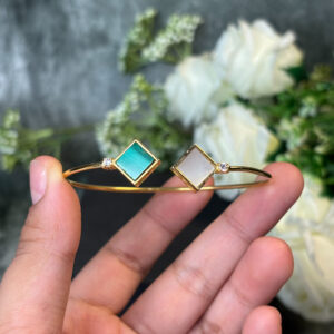 BANGLE ( 9KT GOLD)