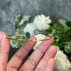 BANGLE ( 9KT GOLD)