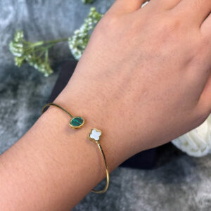 BANGLE ( 9KT GOLD)