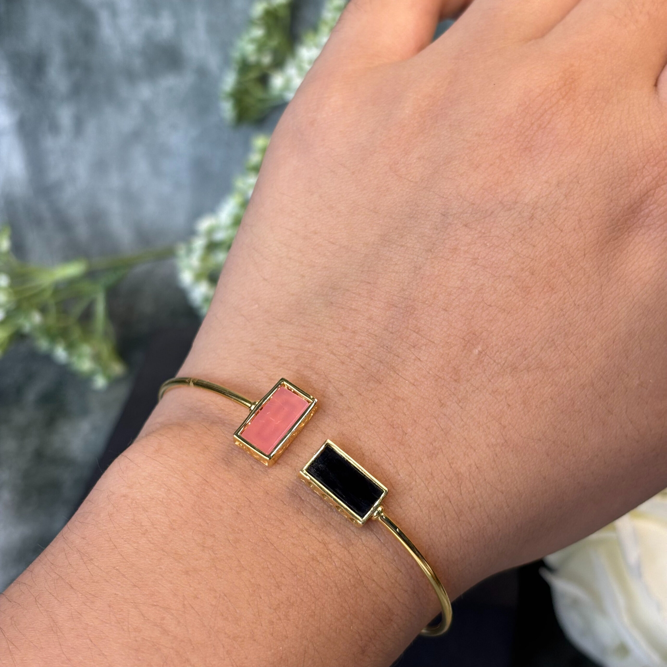 IMG_3710 BANGLE ( 9KT GOLD) - Image 1