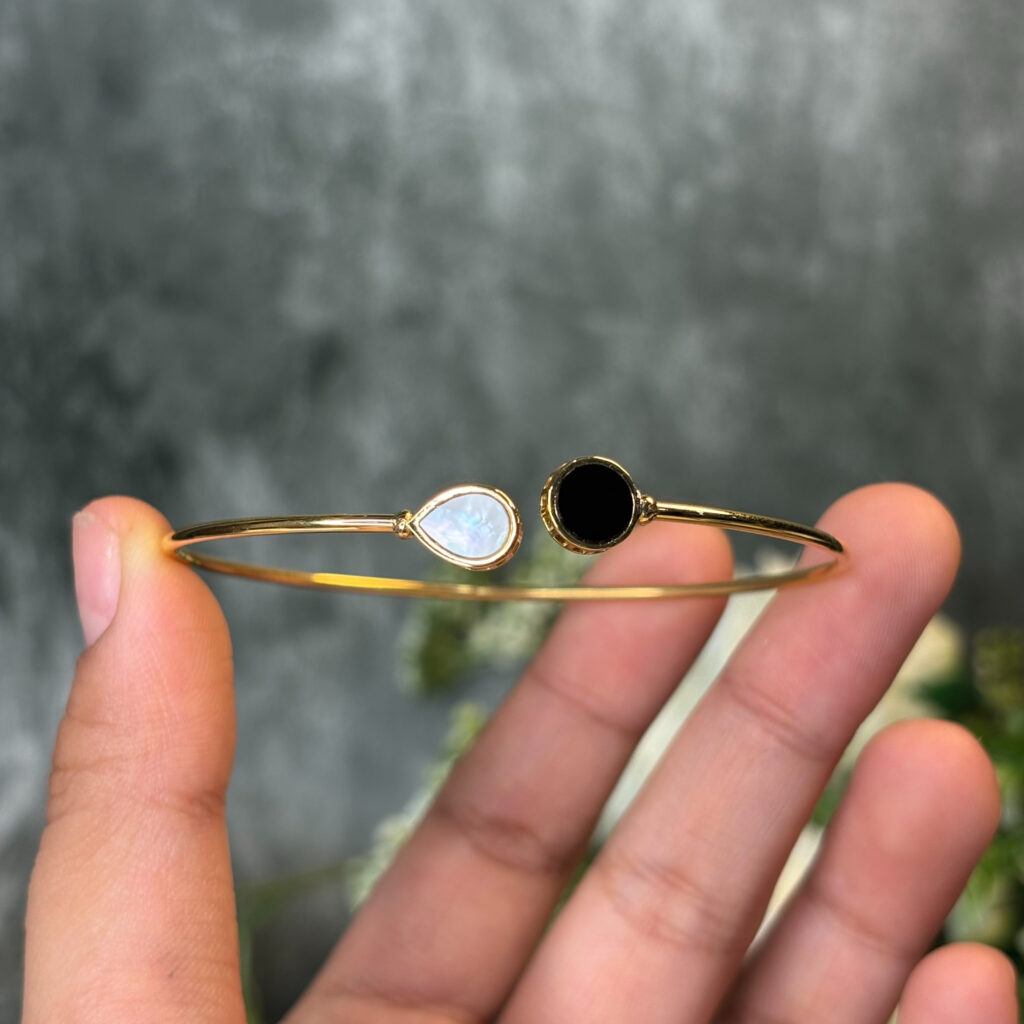 BANGLE ( 9KT GOLD) - Image 2