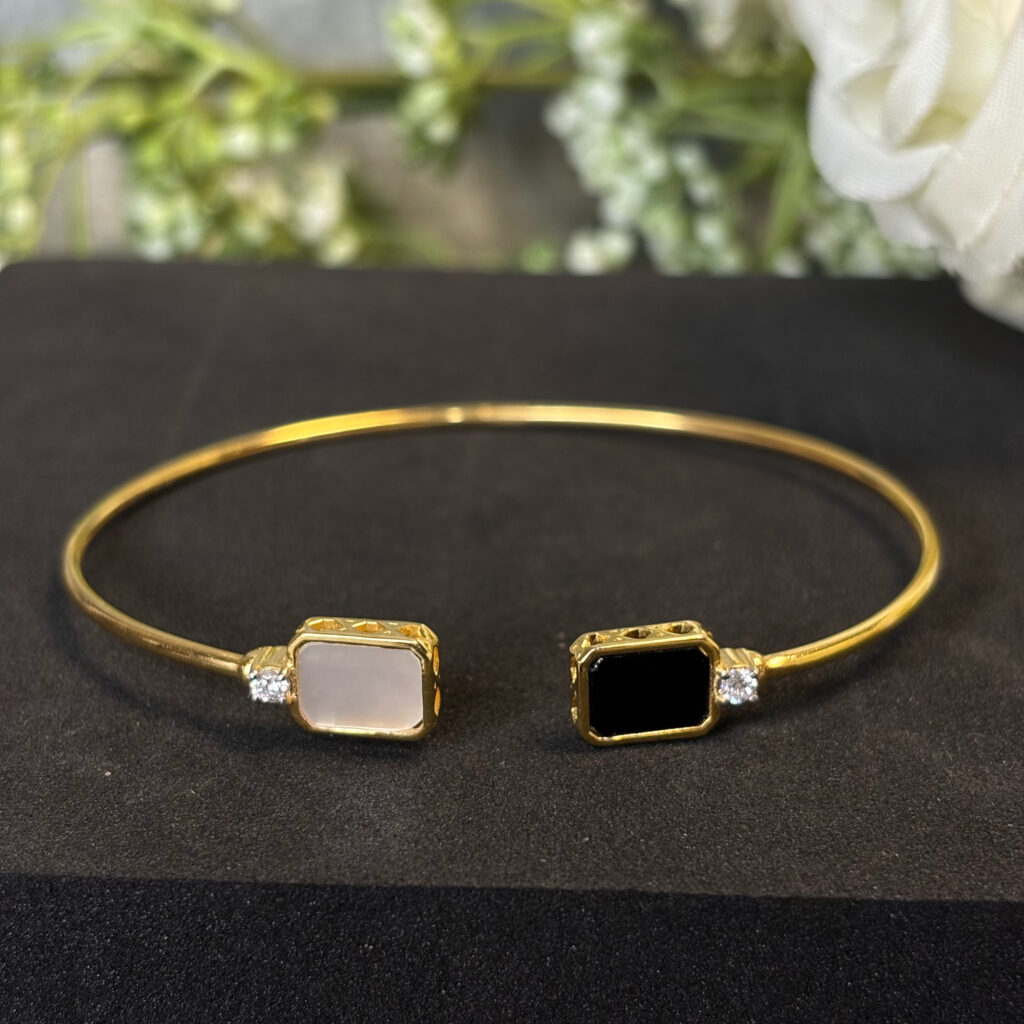 BANGLE ( 9KT GOLD) - Image 3