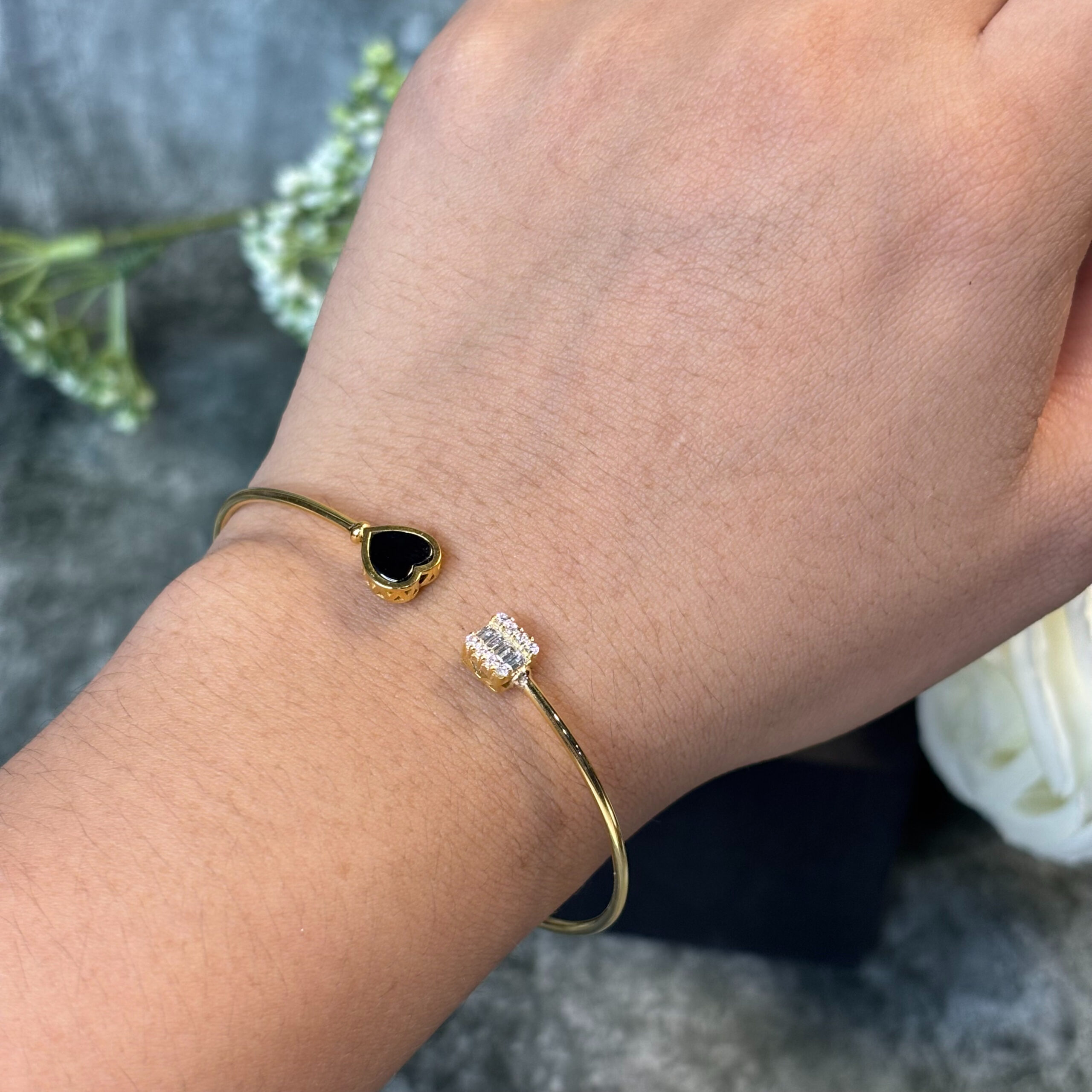 IMG_3847 BANGLE ( 9KT GOLD) - Image 1