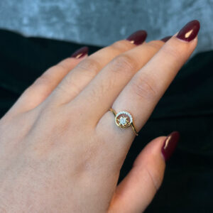LADIES RING ( 9KT GOLD)