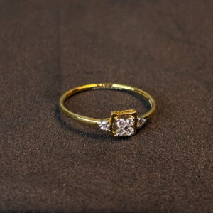 DIAMOND RING ( 9KT GOLD)