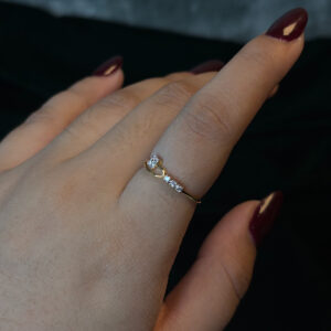 LADIES RING ( 9KT GOLD)