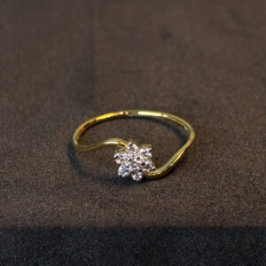 DIAMOND RING ( 9KT GOLD)