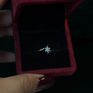LADIES RING ( 9KT GOLD)