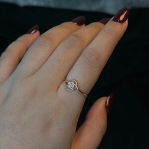 LADIES RING ( 9KT GOLD)