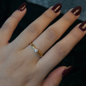 LADIES RING ( 9KT GOLD)